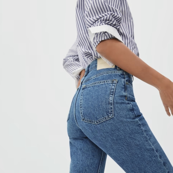 Everlane Cheeky 90’s Jeans - Picture 3 of 4